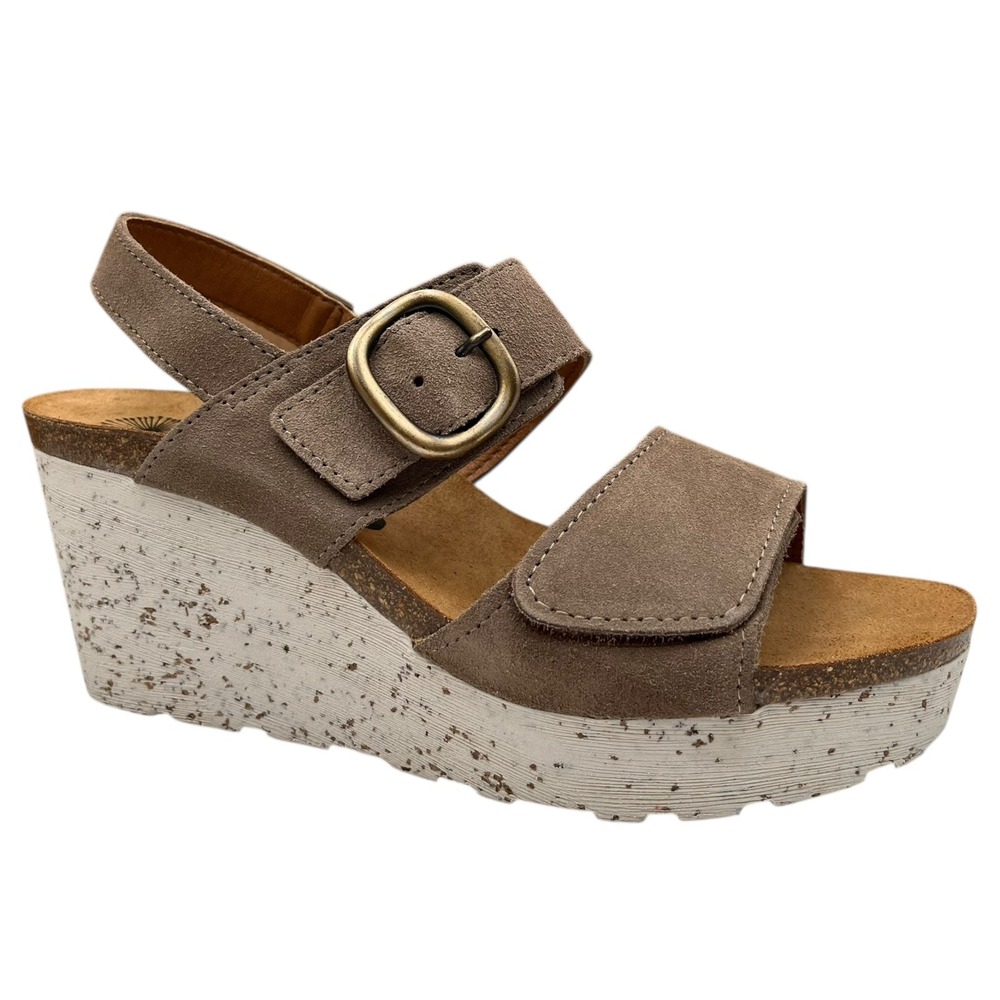OTBT Made In‎ Portugal Women's Wedge Leather Sandals Size 7.5-8 Taupe/Greige